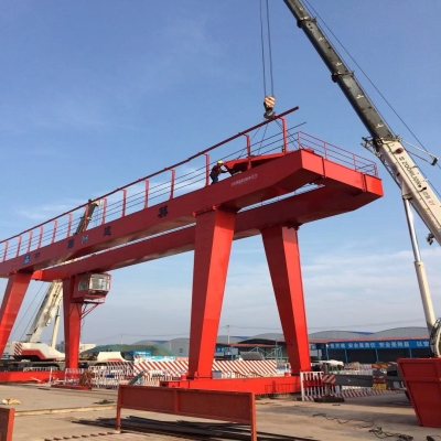 MG雙主梁門(mén)式起重機(jī)投入運(yùn)行